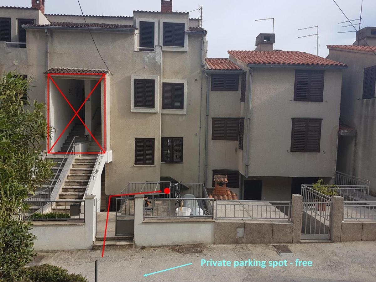 Apartament Luxury With Roofed Patio Near & Center